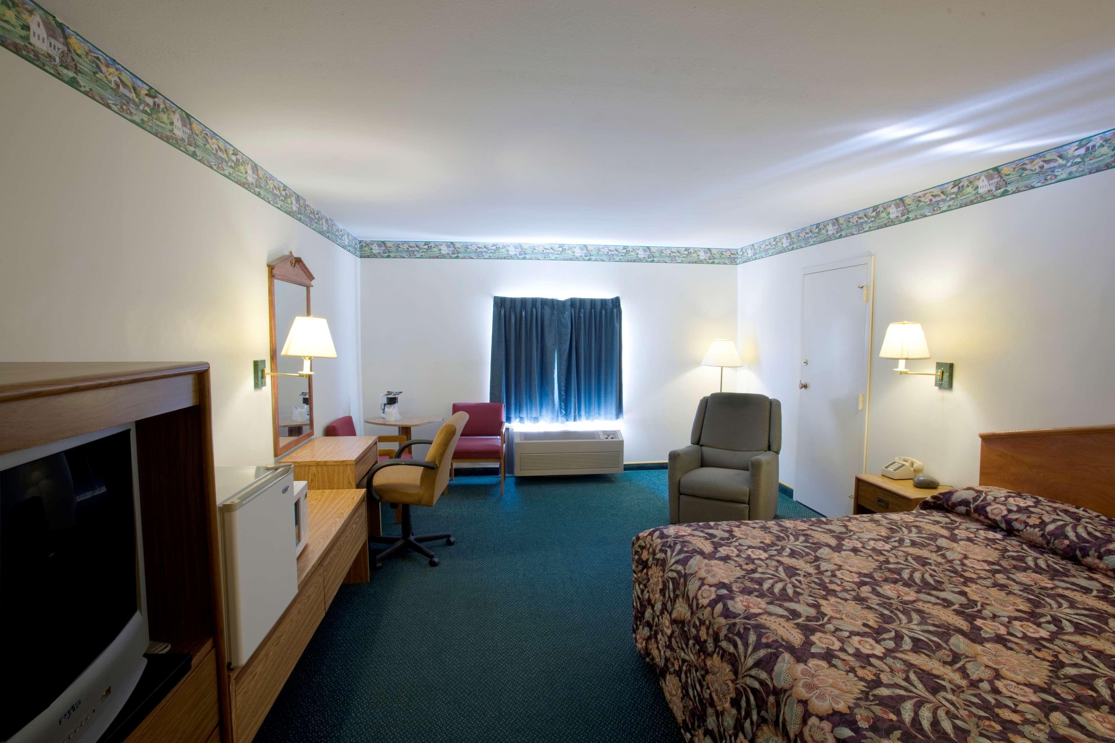 America'S Best Value Inn Litchfield Room photo