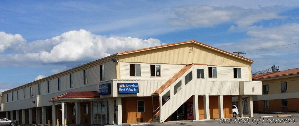 America'S Best Value Inn Litchfield Exterior photo